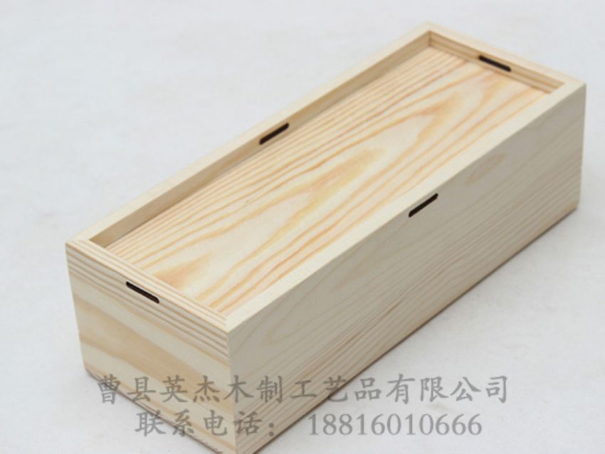 點(diǎn)擊查看詳細(xì)信息<br>標(biāo)題：松木禮品盒可用繩子捆蝴蝶結(jié) 閱讀次數(shù)：1414