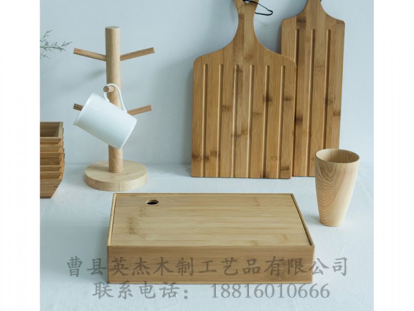 點擊查看詳細(xì)信息<br>標(biāo)題：竹木格子盒 閱讀次數(shù)：1551