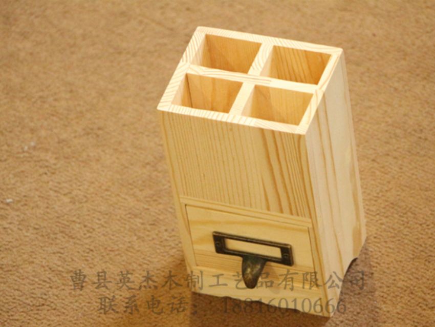 點擊查看詳細信息<br>標題：出口小筆筒 閱讀次數：1135
