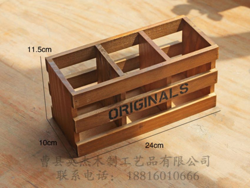點擊查看詳細信息<br>標題：復(fù)古木框盒 閱讀次數(shù)：1044