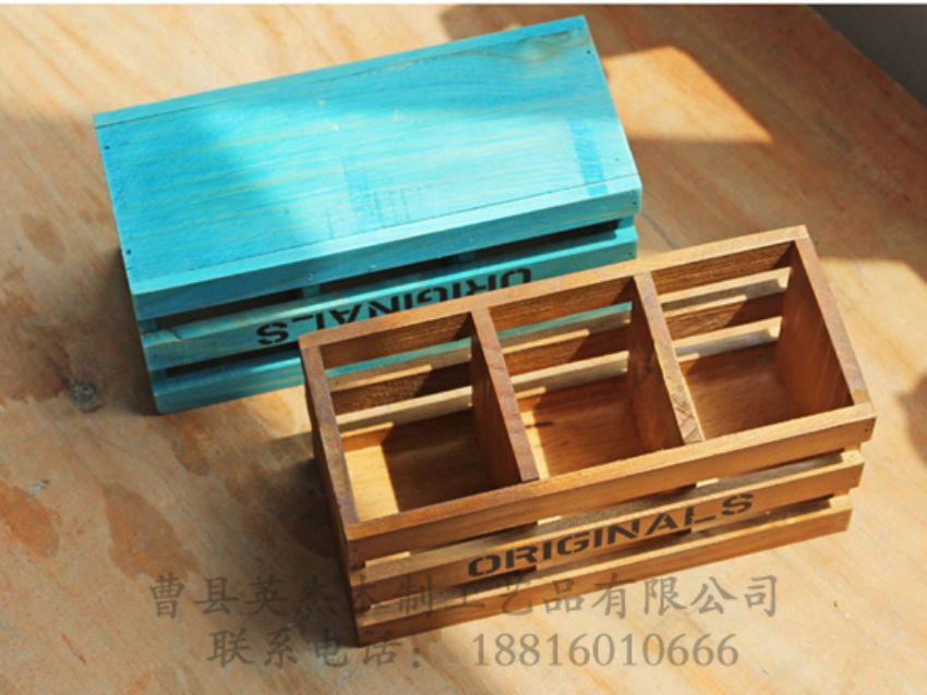 點擊查看詳細信息<br>標題：復(fù)古木框盒 閱讀次數(shù)：1253