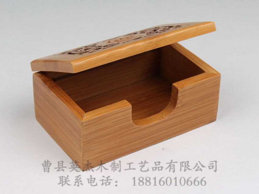 點擊查看詳細信息<br>標題：高檔竹木名片盒 閱讀次數(shù)：1224