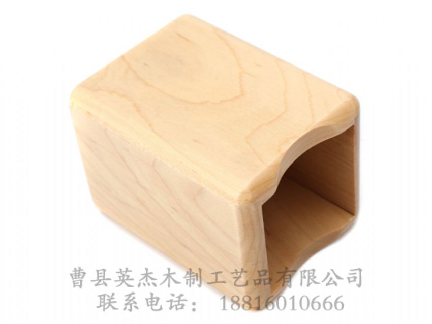 點擊查看詳細信息<br>標題：木制筆筒 閱讀次數(shù)：1214