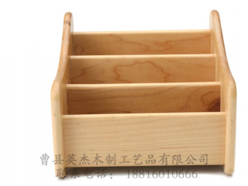 點擊查看詳細信息<br>標題：櫻桃木遙控機器木盒 閱讀次數：1352