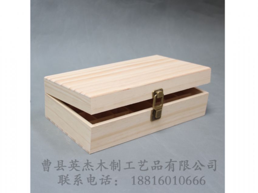 點擊查看詳細信息<br>標題：高檔精油木盒 閱讀次數：3237