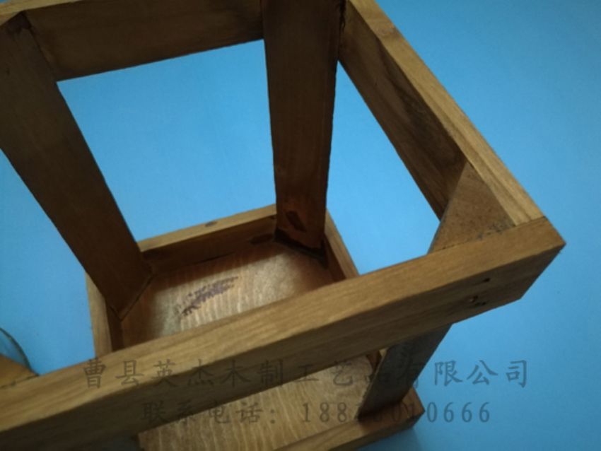 點擊查看詳細信息<br>標題：木制底座  木制杯蓋 閱讀次數：1013