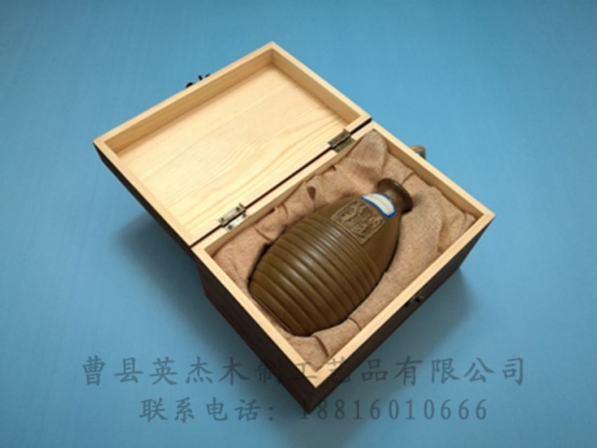 點擊查看詳細信息<br>標題：木制紅酒盒 閱讀次數：1165