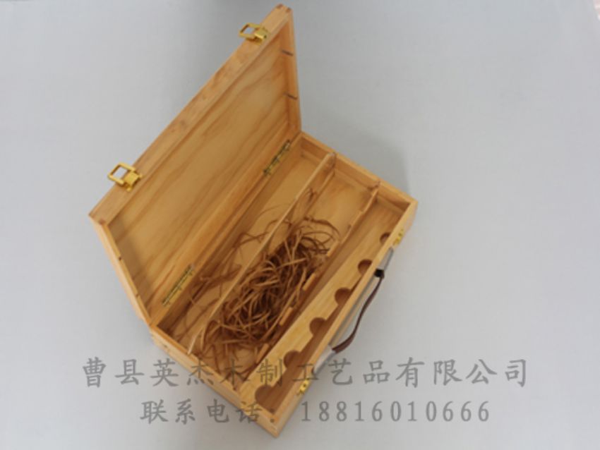 點擊查看詳細(xì)信息<br>標(biāo)題：木制紅酒盒 閱讀次數(shù)：1198