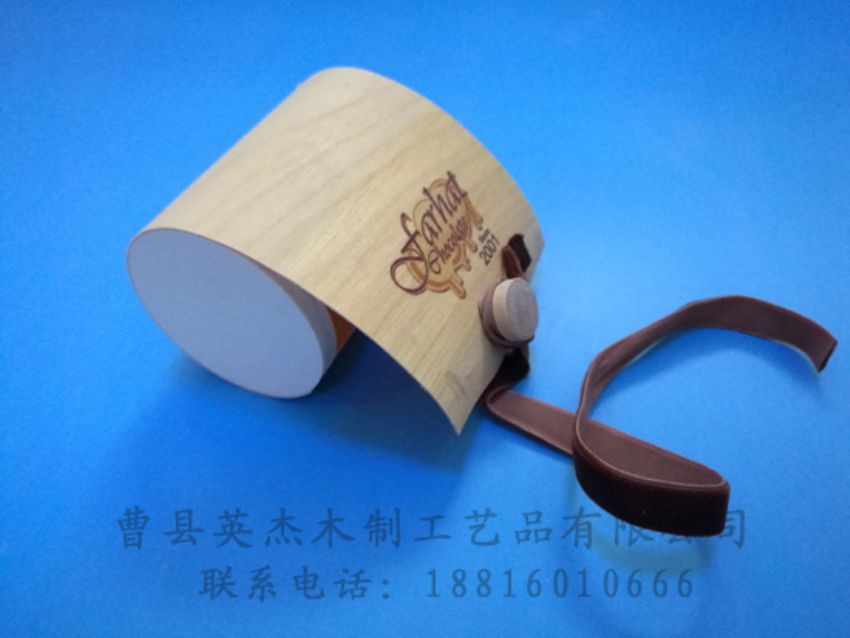 點(diǎn)擊查看詳細(xì)信息<br>標(biāo)題：樺木樹(shù)皮盒 閱讀次數(shù)：1593