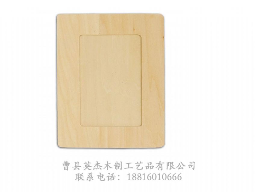 點(diǎn)擊查看詳細(xì)信息<br>標(biāo)題：實(shí)木相框 閱讀次數(shù)：1423