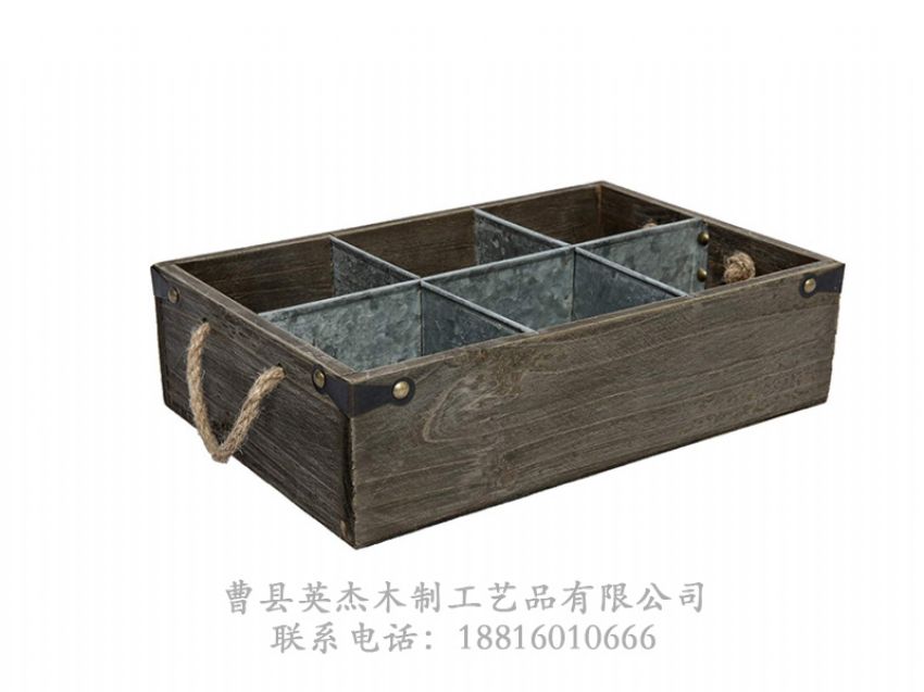 點(diǎn)擊查看詳細(xì)信息<br>標(biāo)題：木制酒盒 閱讀次數(shù)：947