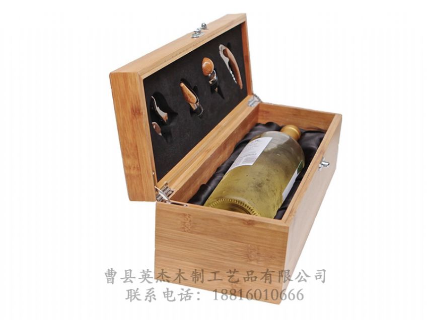 點擊查看詳細信息<br>標題：木制酒盒 閱讀次數(shù)：1446